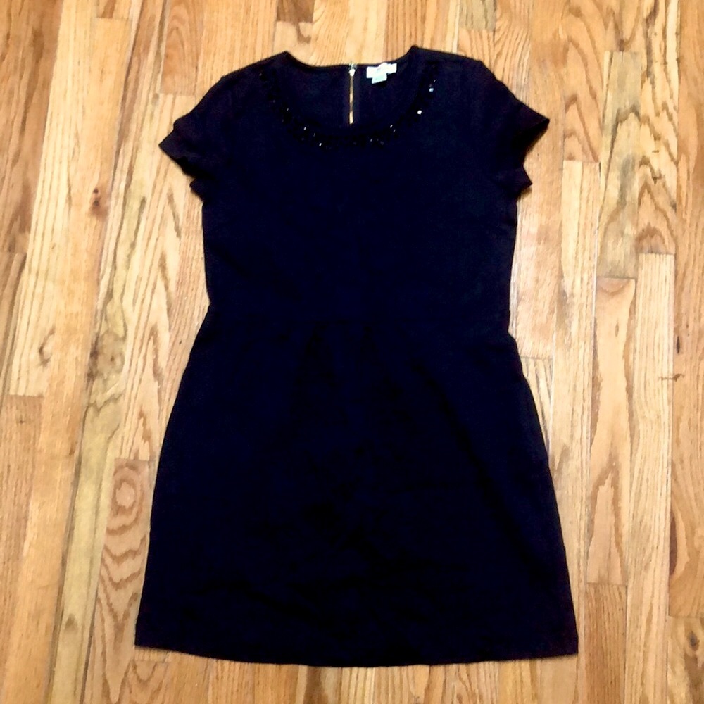 Vineyard vines black beaded bubble dress